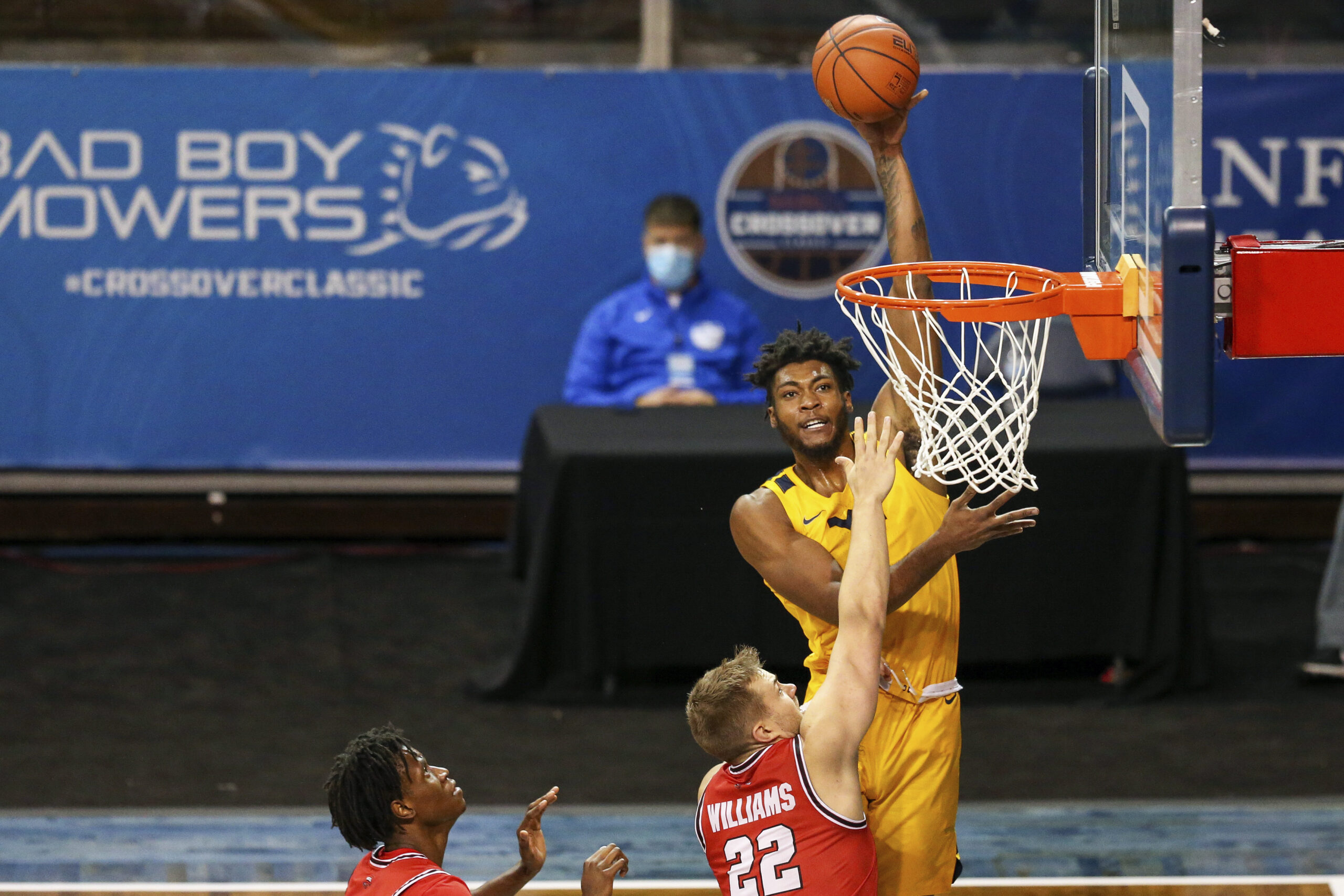NOTEBOOK: Derek Culver felt he held his own against Western Kentucky big man Charles Bassey